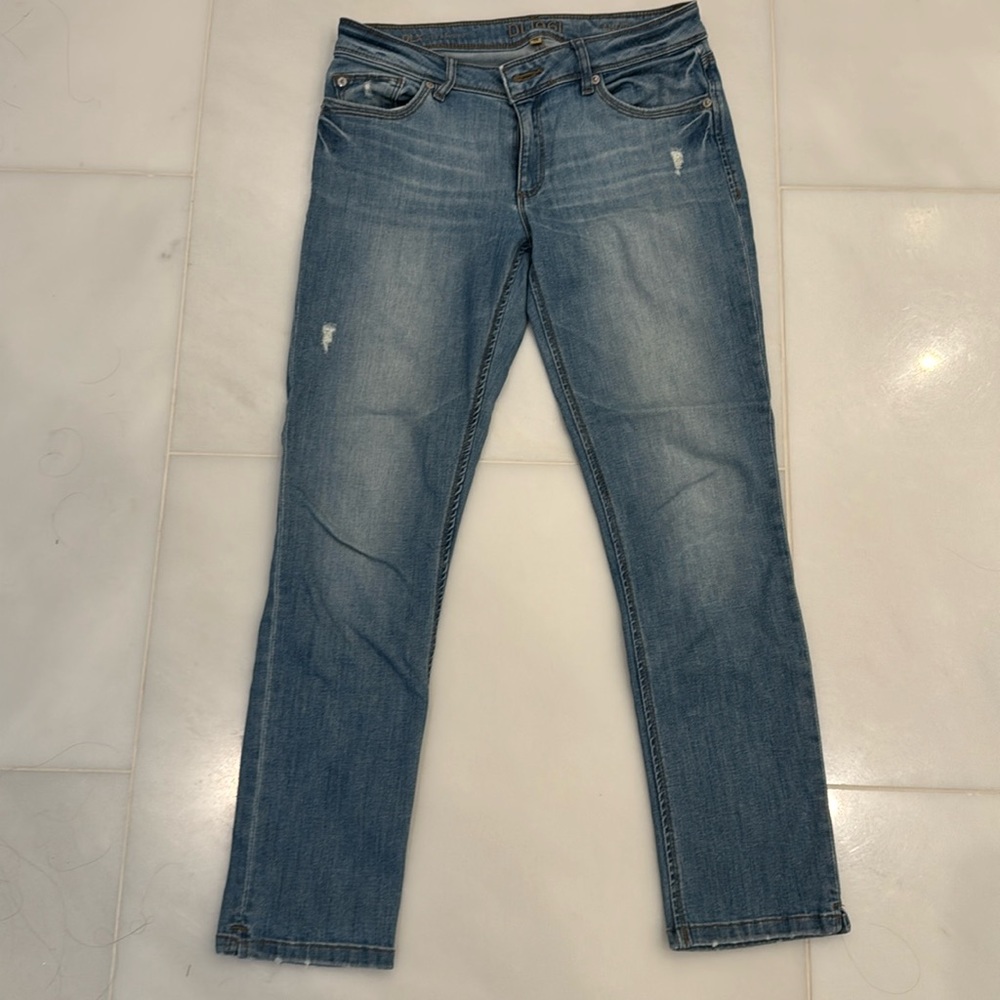 DL1961 size 29 jeans